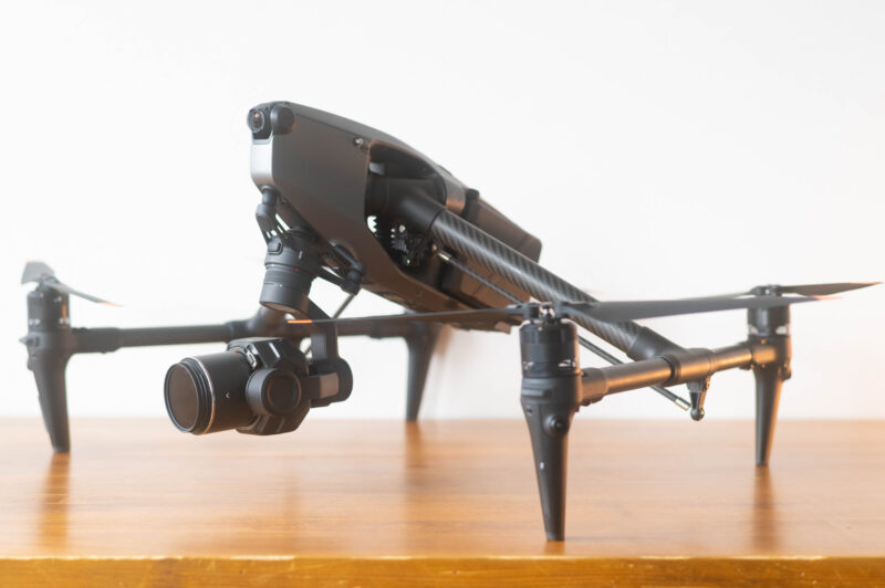 ドローンではなく、動けるカメラ。DJI Inspire 3導入から3年目。